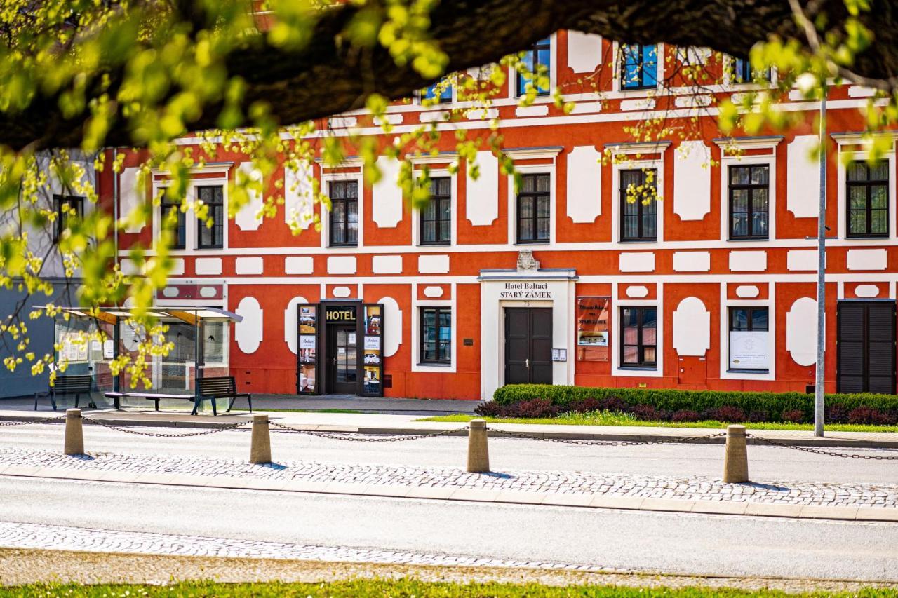 Hotel Baltaci Stary Zamek Napajedla Exterior foto